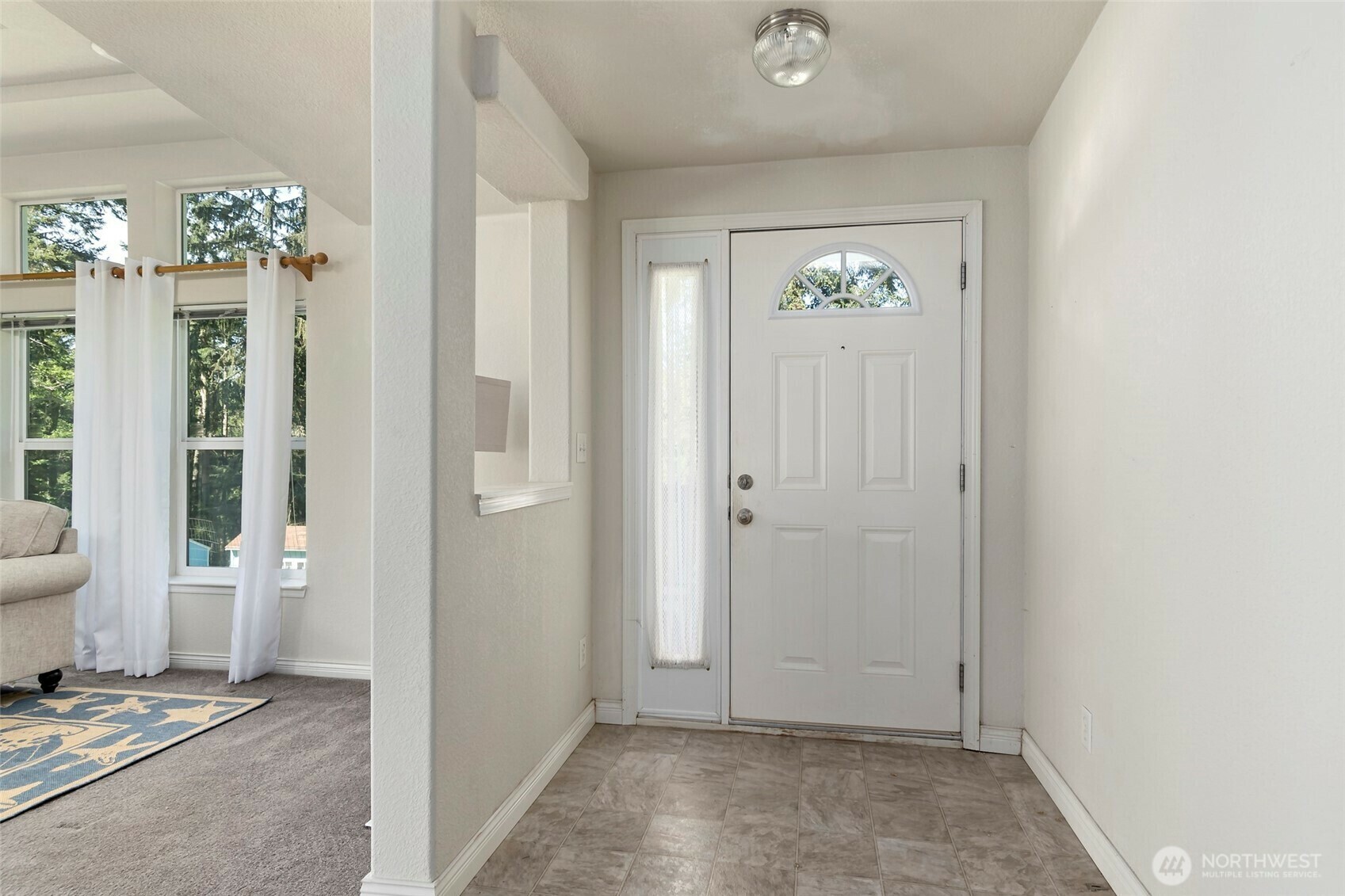 Property Photo: 4592 Evenstar Lane WA 98249