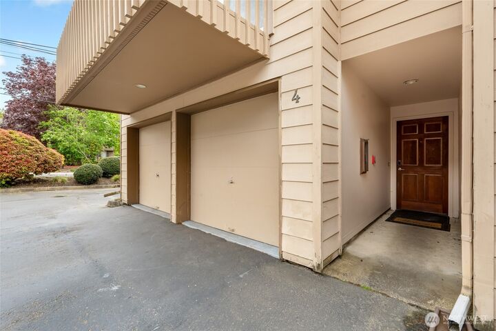 Property Photo:  16820  6th Avenue W A4  WA 98037 