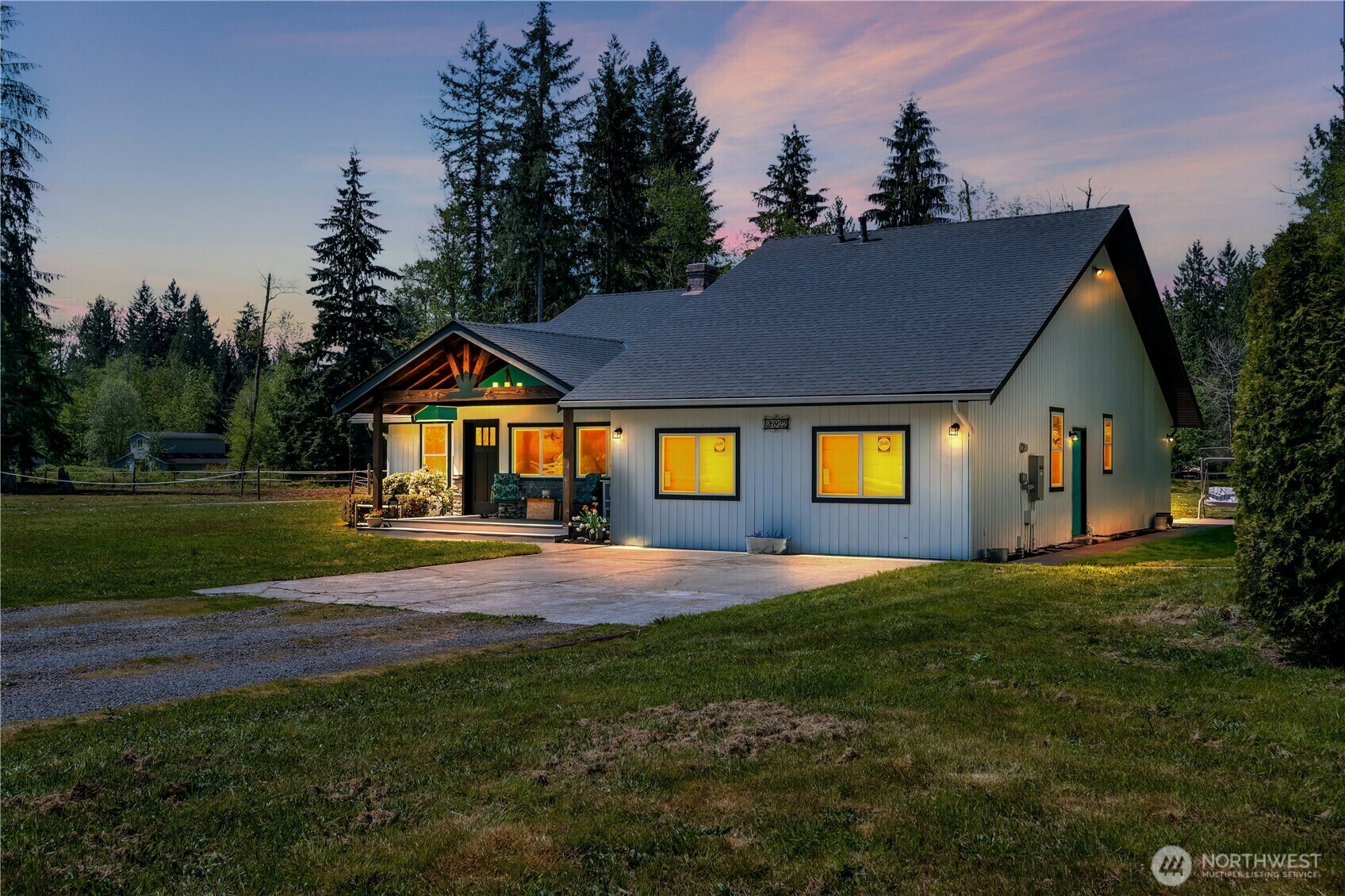 Property Photo: 26922 133rd Avenue NE WA 98223