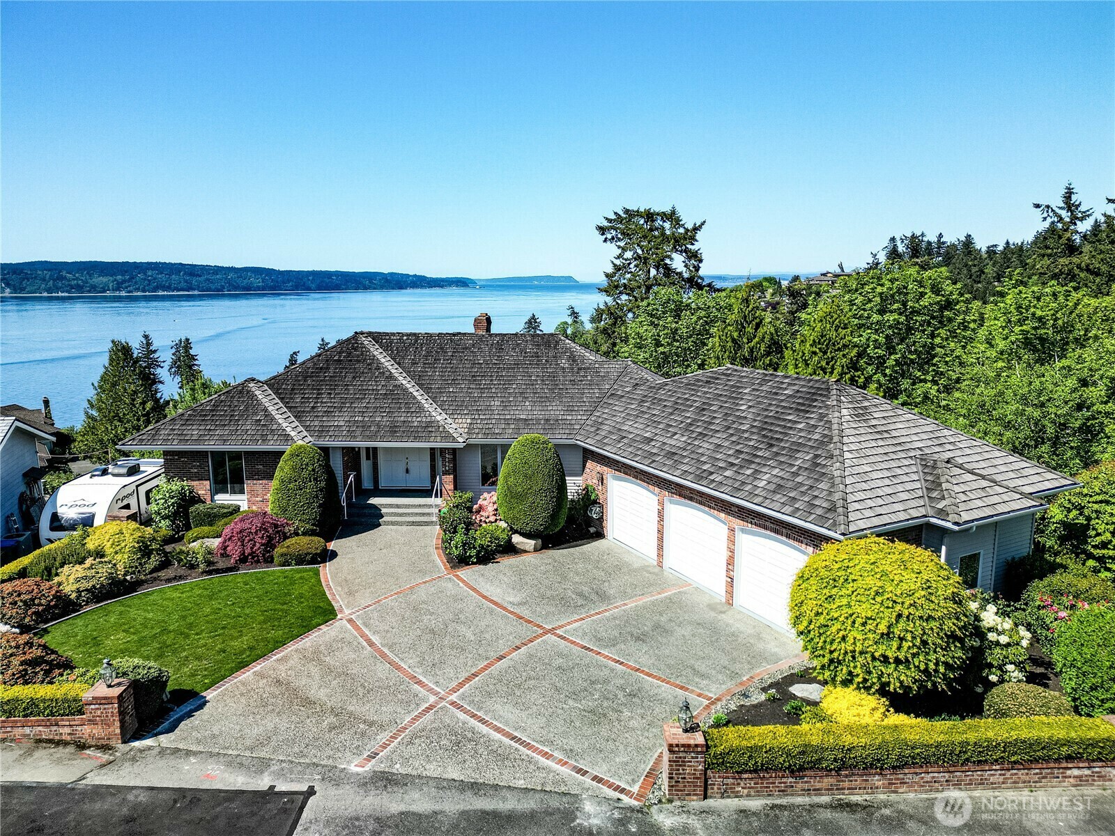 Property Photo: 10006 64th Place W WA 98275
