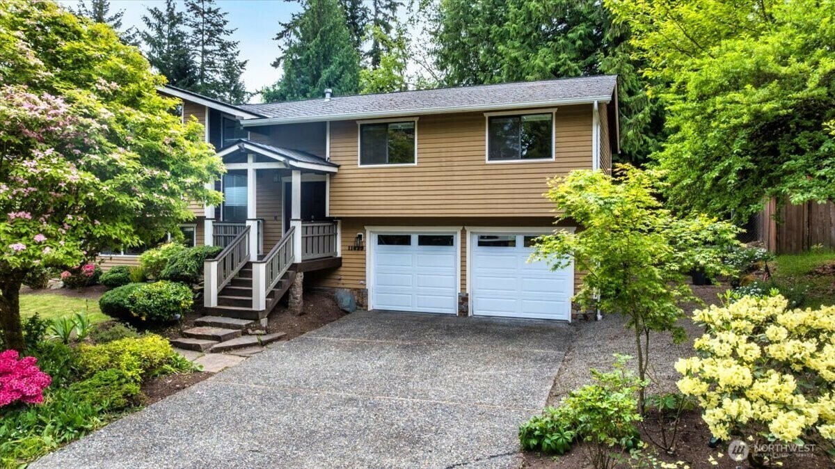Property Photo: 11623 NE 103rd Place WA 98033