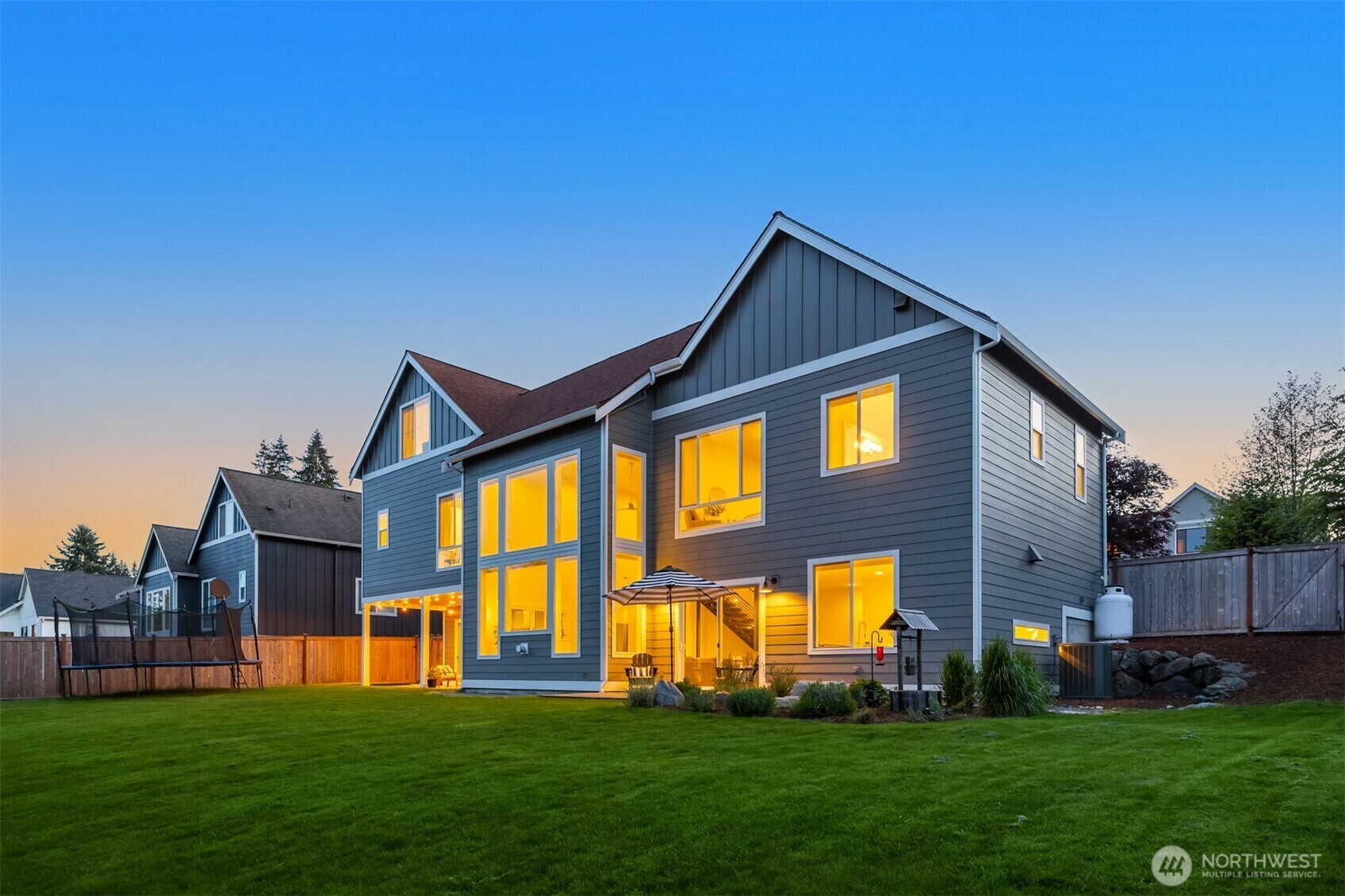 8650 NE Reserve Way  Bainbridge Island WA 98110 photo