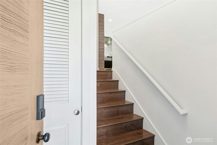 Property Photo:  3003 E Pine Street  WA 98122 