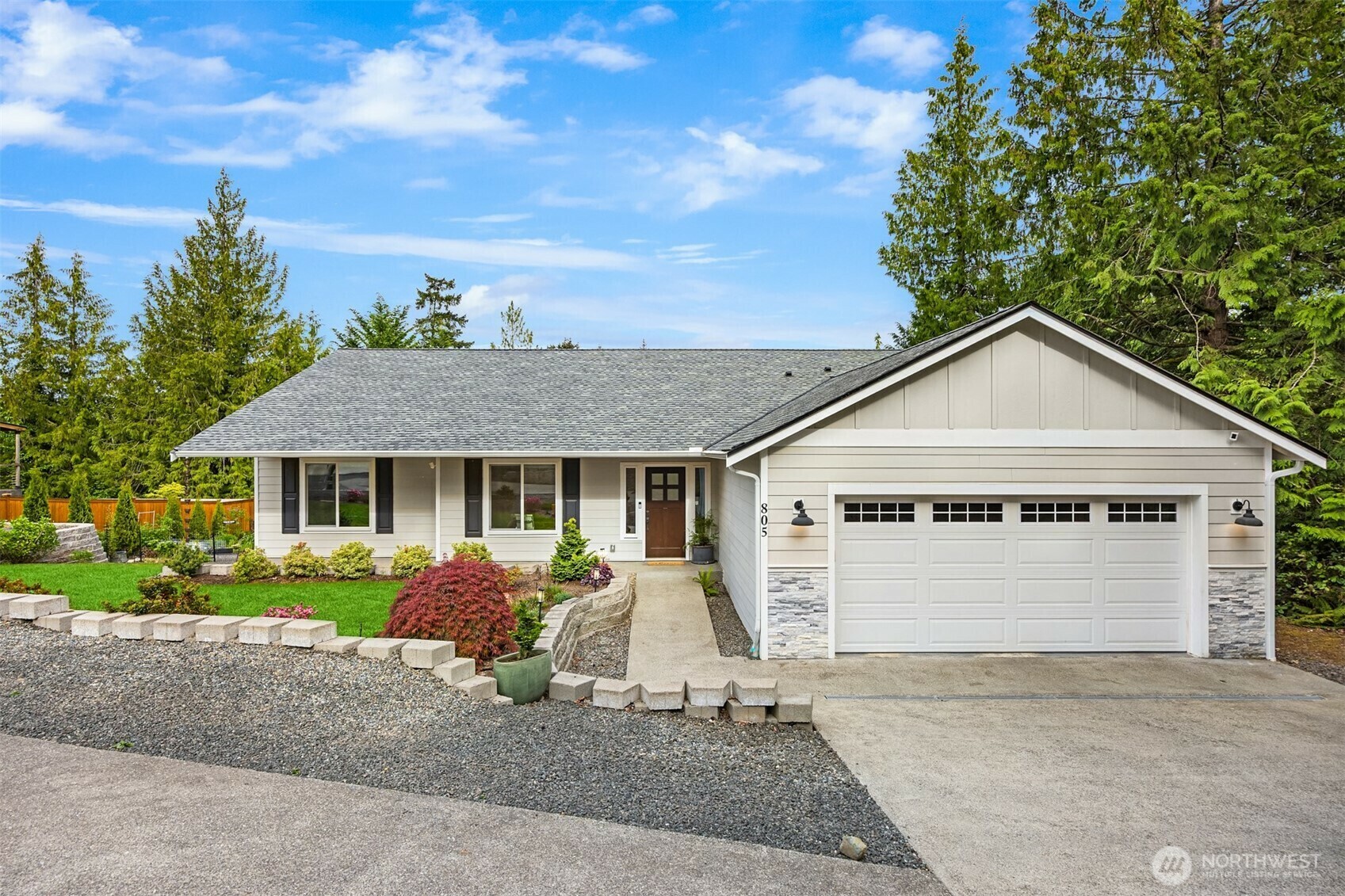 Property Photo: 805 NW Finn Hill Road WA 98370