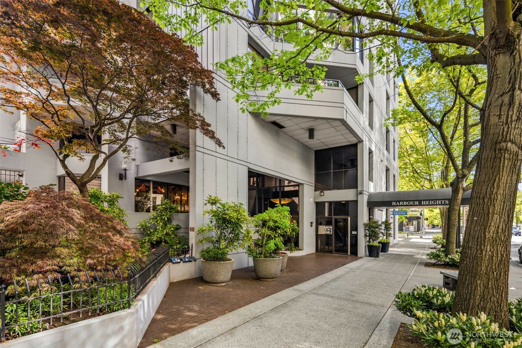 Property Photo: 2621 Second Avenue 607 WA 98121