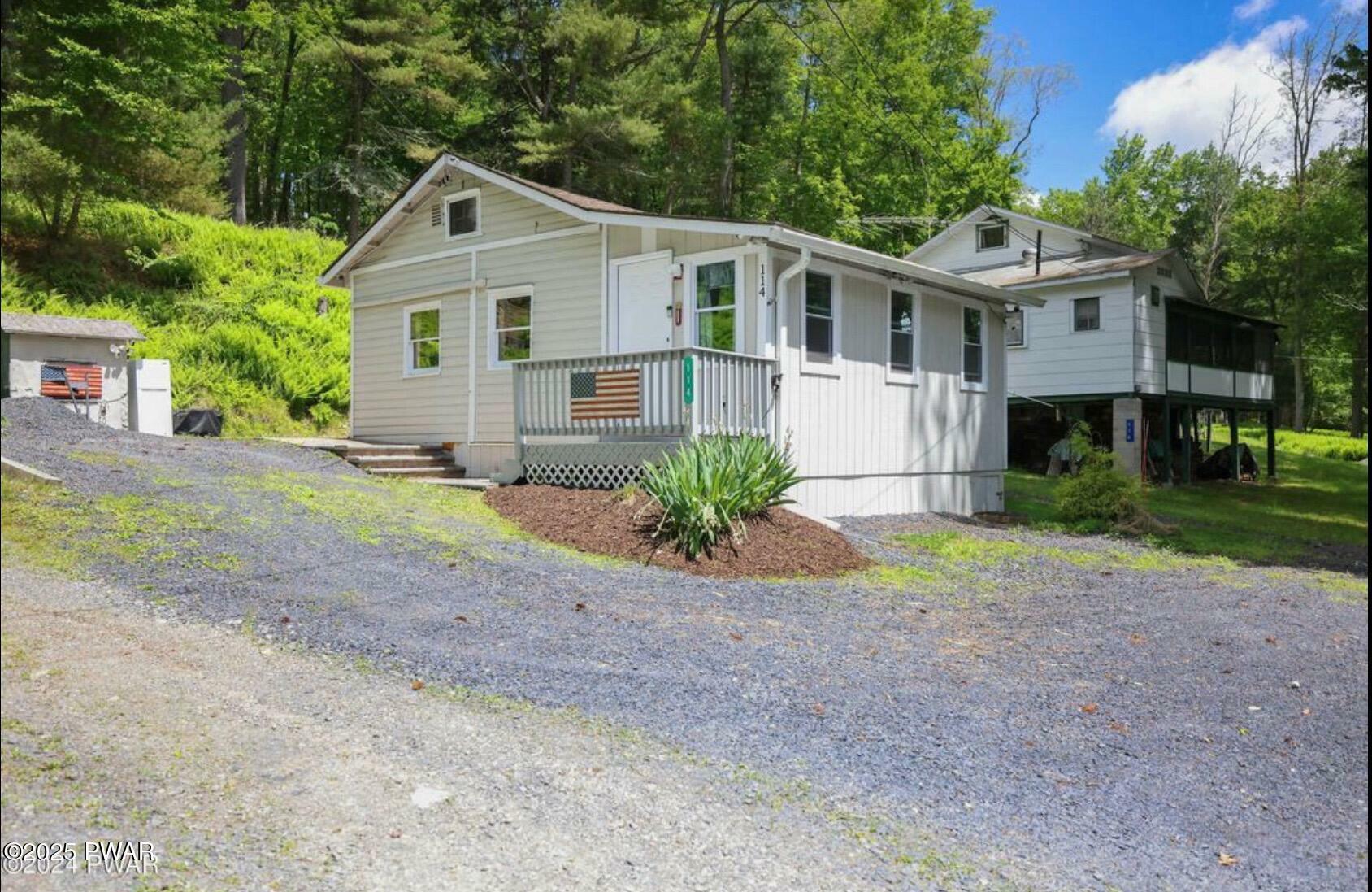 Property Photo: 114 Maurauder Lane PA 18328