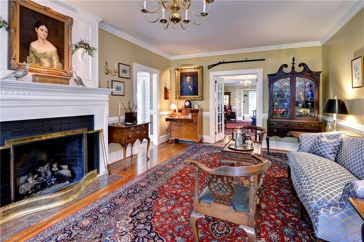 Property Photo: 708 Richmond Rd VA 23185