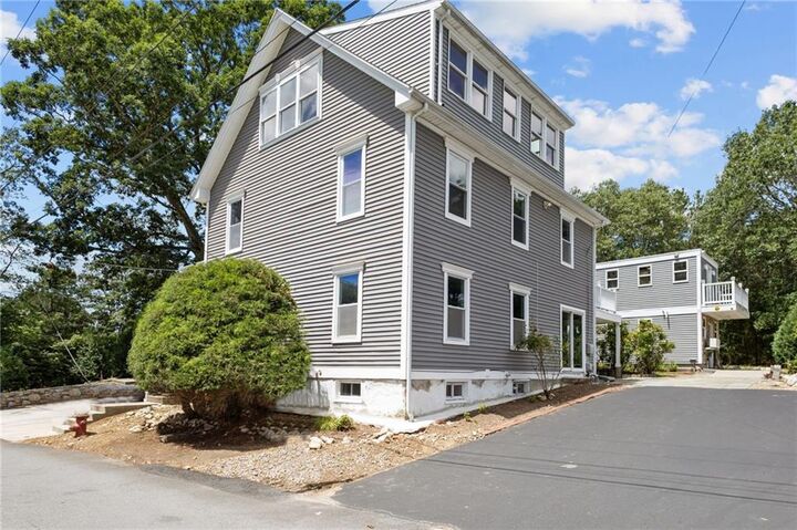 Property Photo:  4 Sherwood Avenue  RI 02911 