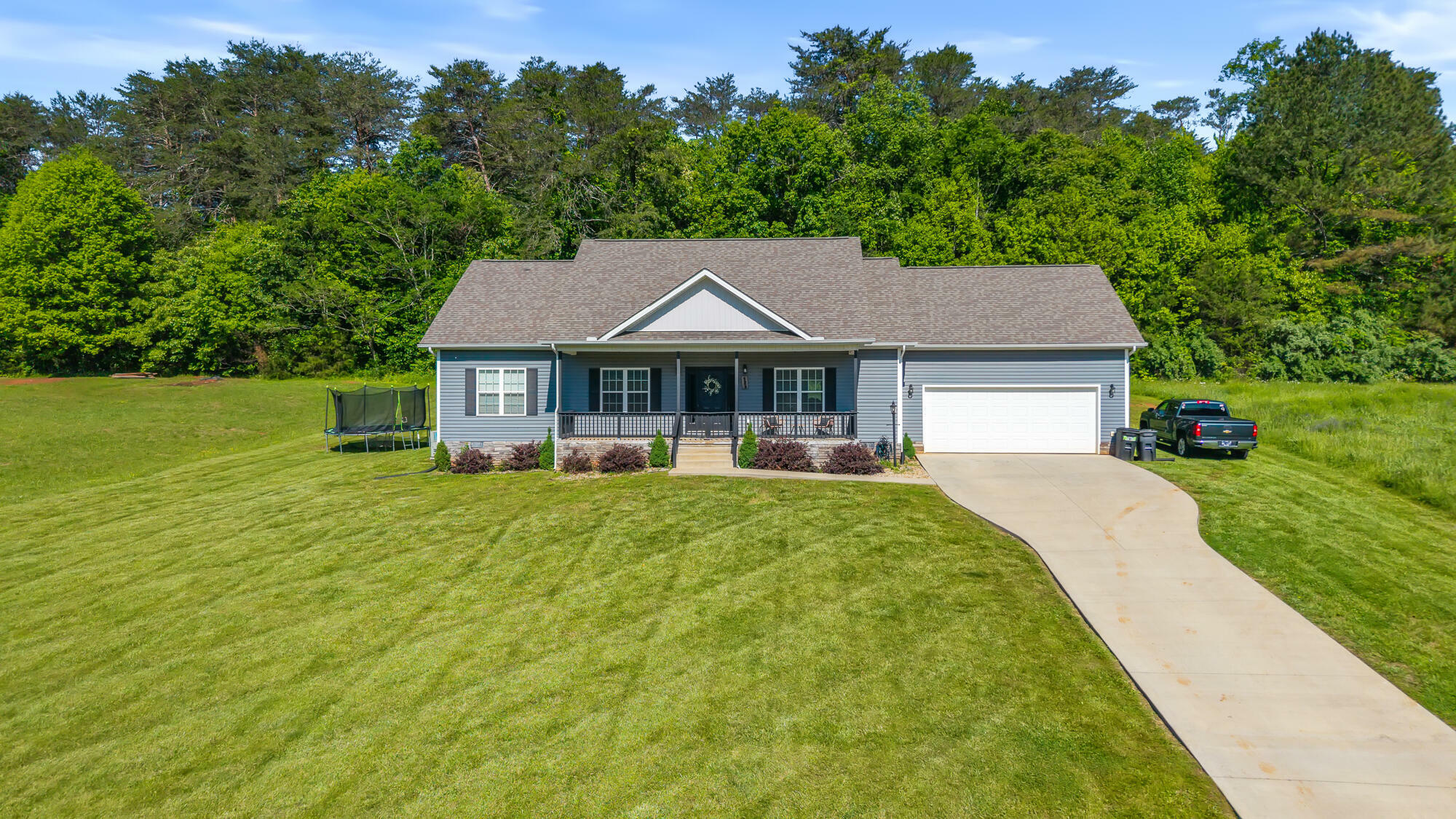 Property Photo: 123 Tommy Loop TN 37874