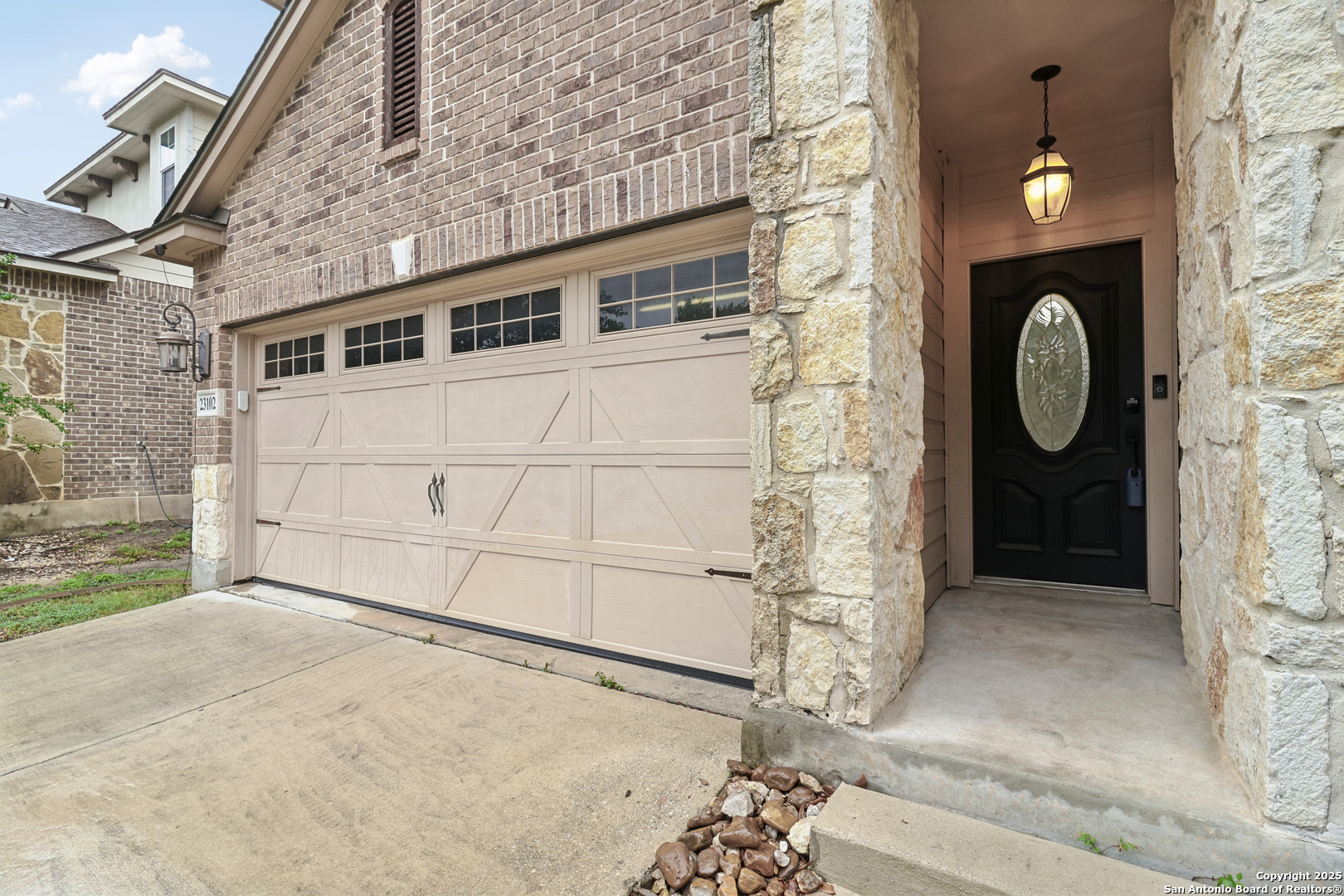 Property Photo: 23102 Cardigan Chase TX 78260