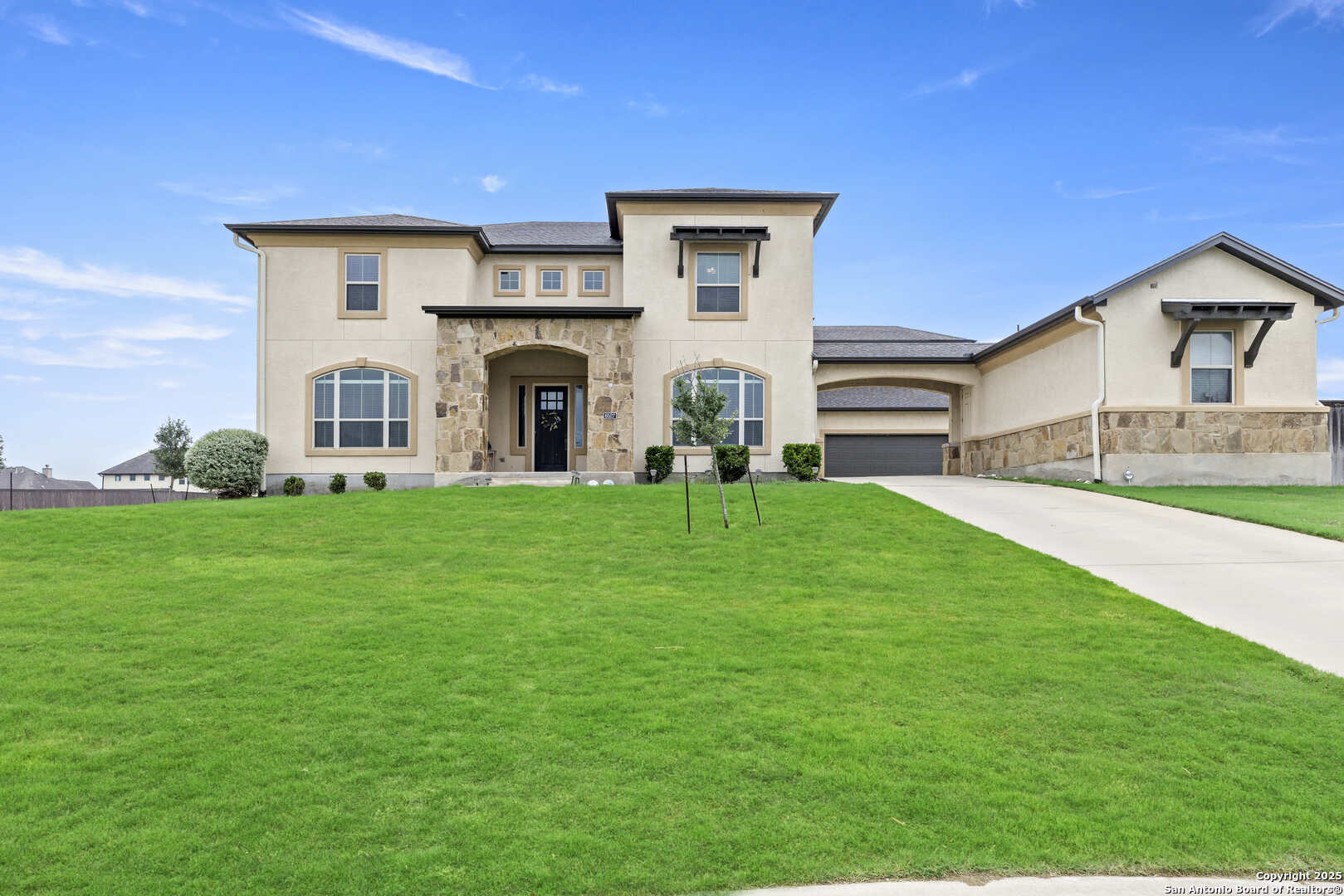 Property Photo: 6527 Tallow Way TX 78109