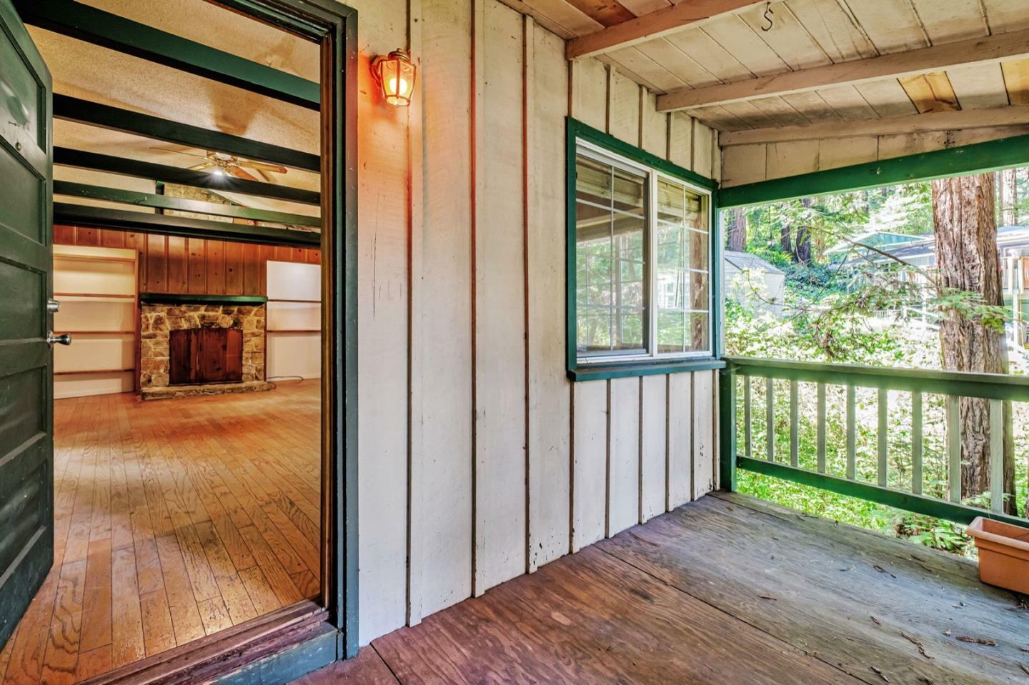 Property Photo: 550 Scenic Way CA 95005