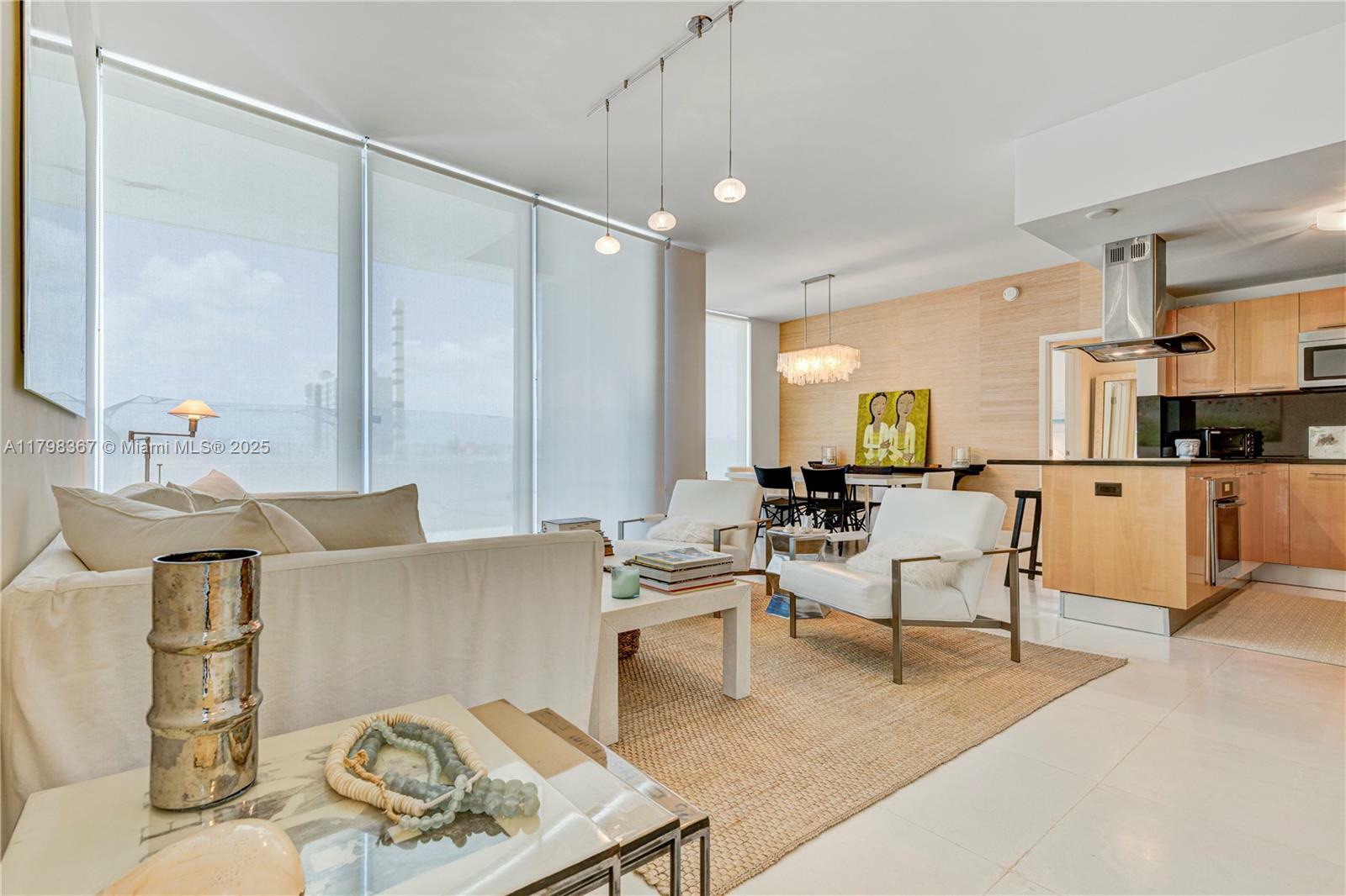 Property Photo: 6899 Collins Ave 603 FL 33141