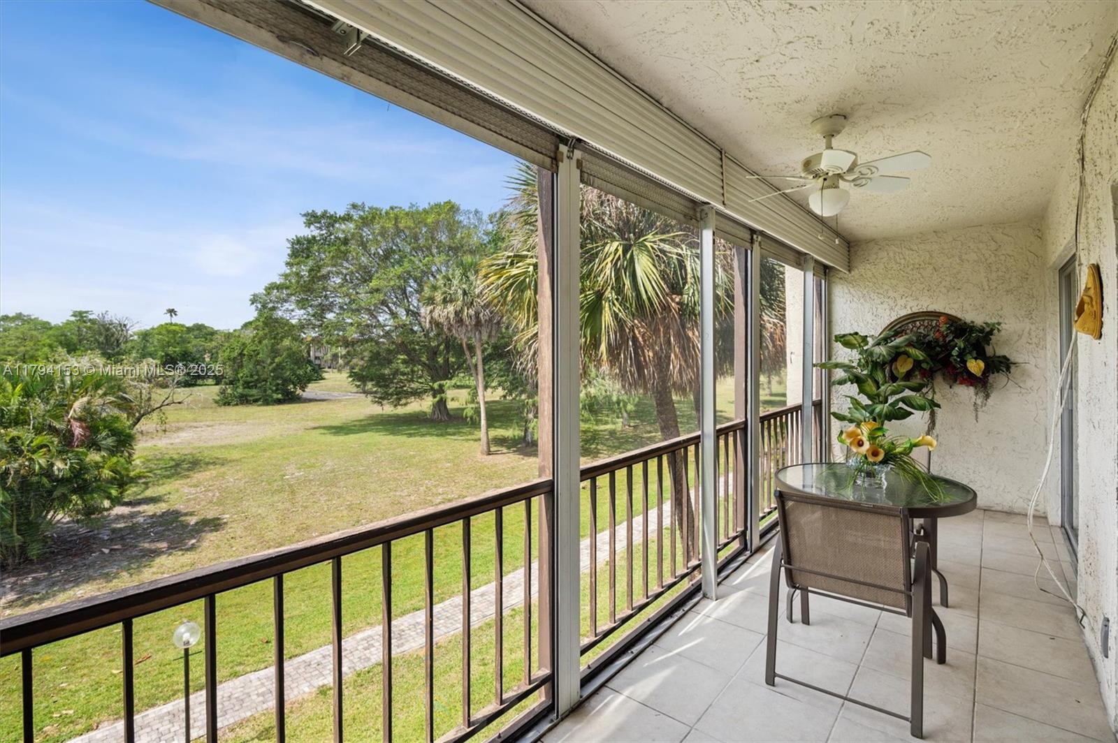Property Photo: 6020 NW 44th St 309 FL 33319