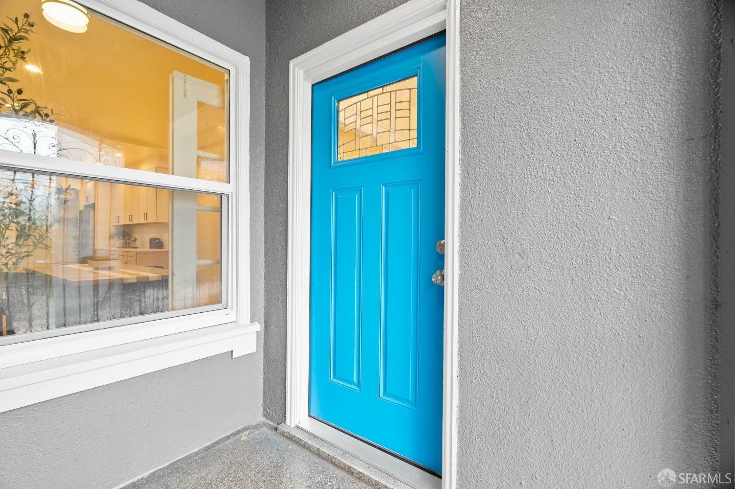 Property Photo: 219 De Montfort Avenue CA 94112