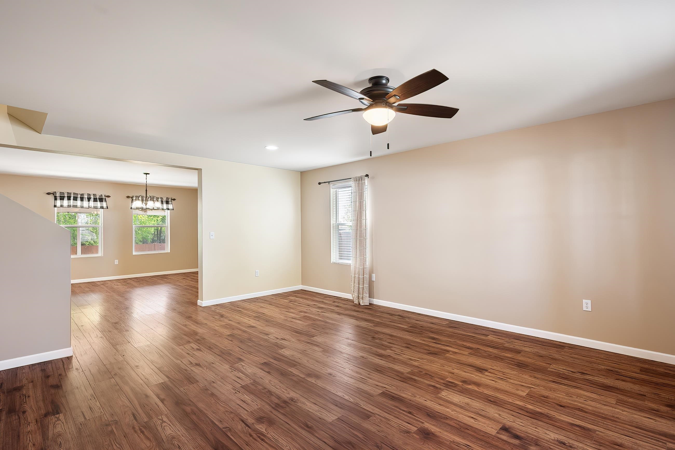 Property Photo: 1605 W Kedlin Ln WA 99208