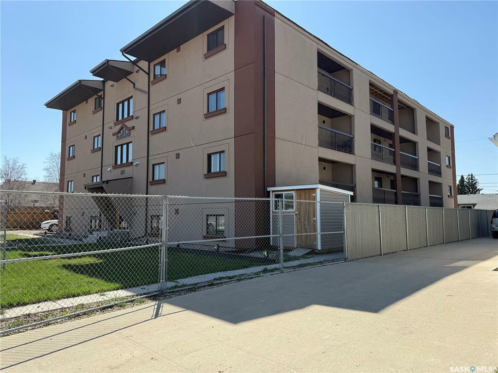 Photo de la propriété: 607 10th Street 402 SK S0K 2A0