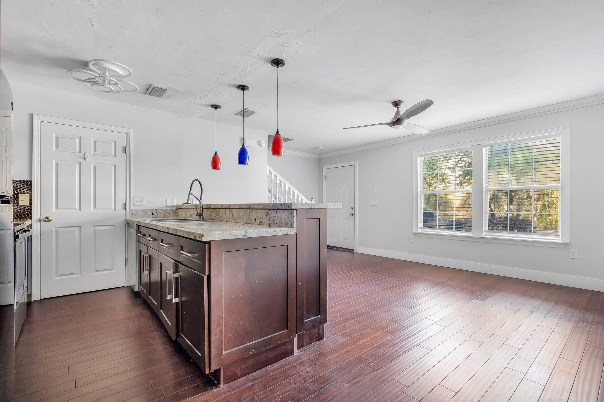 Property Photo: 2520 Graves Road 203 FL 32303