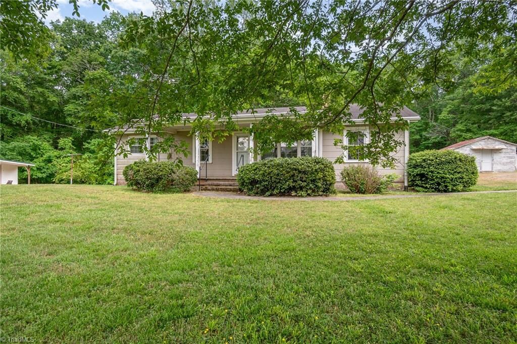 Property Photo: 5020 Fred Lineberry Road Extension NC 27317