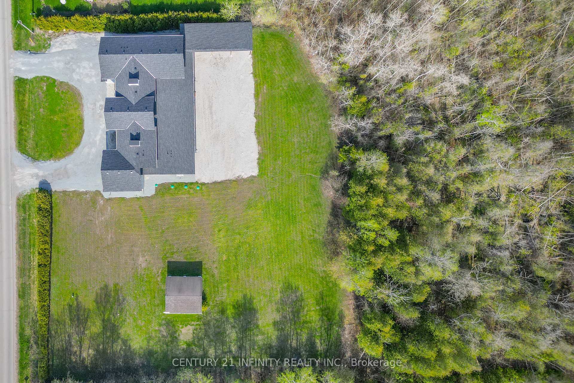 Property Photo: 2033 Nash Road ON L1C 3K4