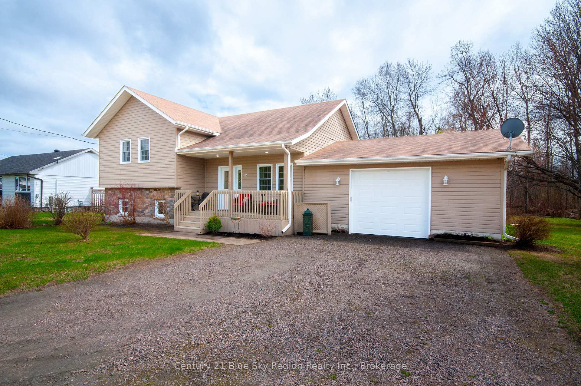 614 Sandhill Road  West Nipissing ON P2B 2M2 photo