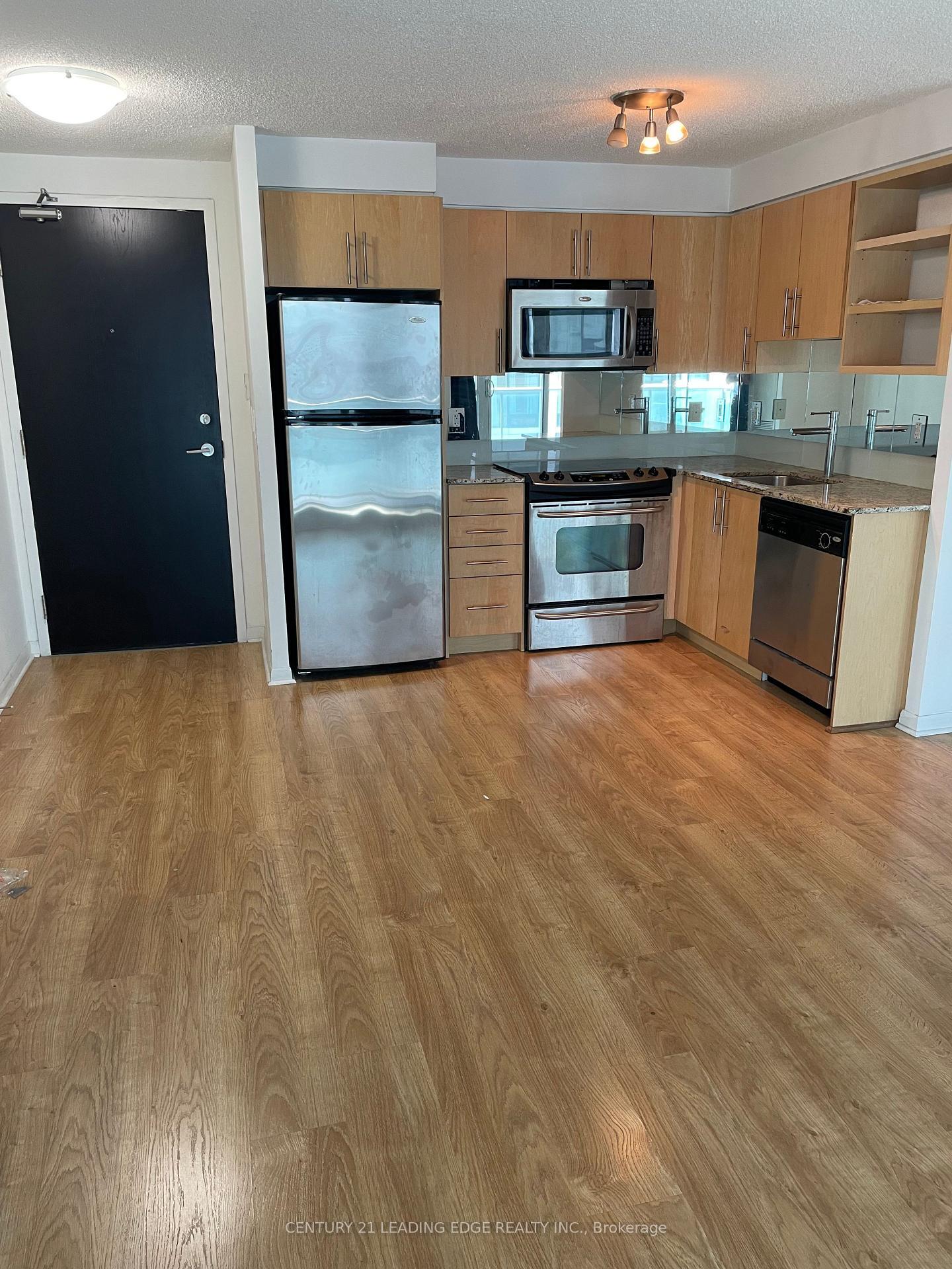Property Photo: 96 St Patrick Street 1703 ON M5T 1V2