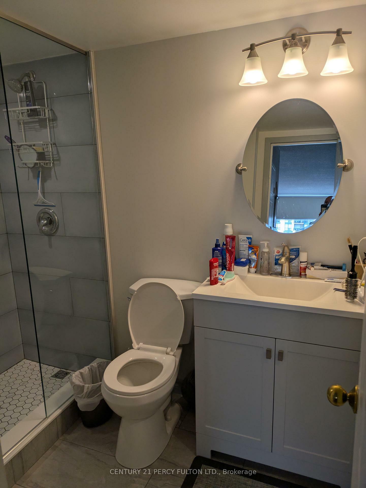 Property Photo: 75 Ellen Street 1004 ON L4N 7R6