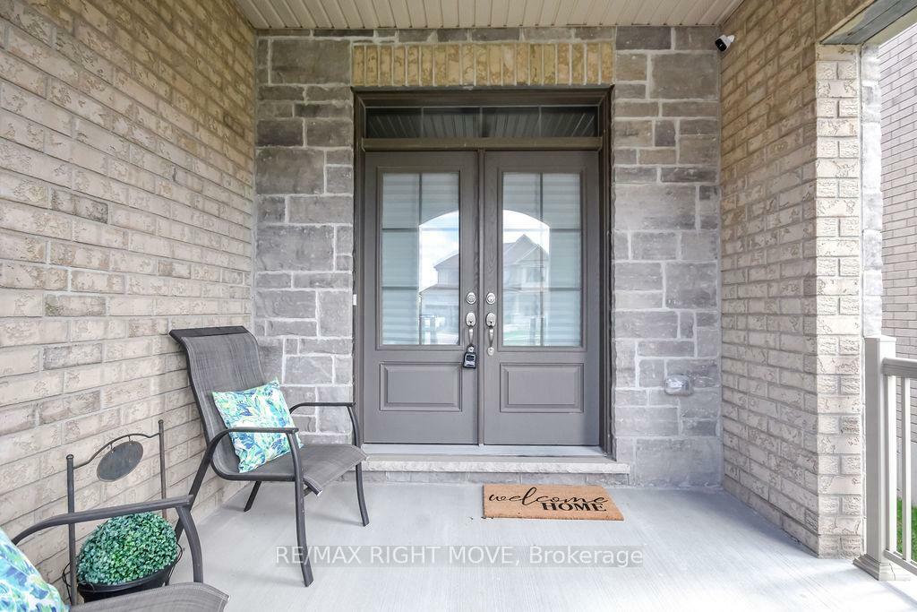 Property Photo: 3117 Orion Boulevard ON L3V 8L8