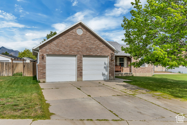 Property Photo: 1592 N 500 W UT 84043