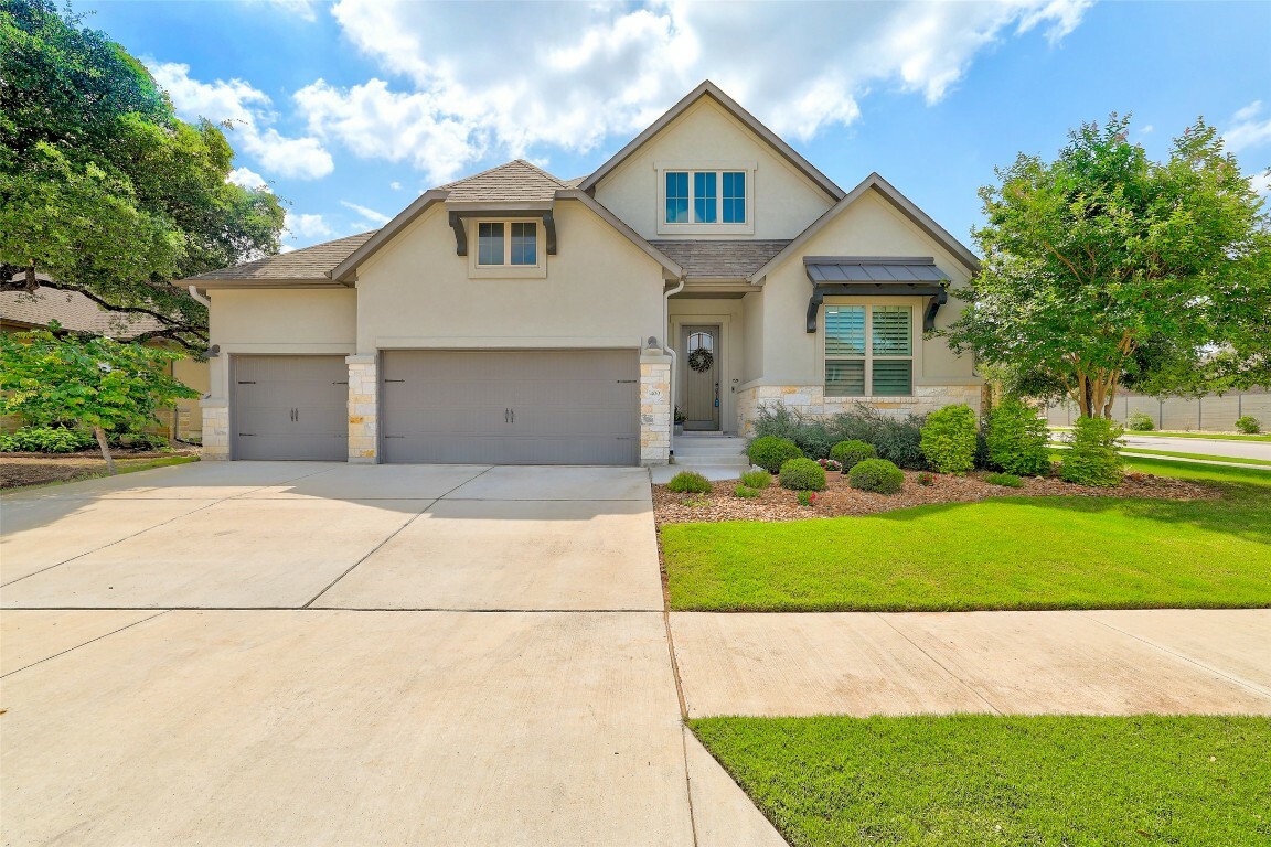 Property Photo: 400 Canyon View Road TX 78628