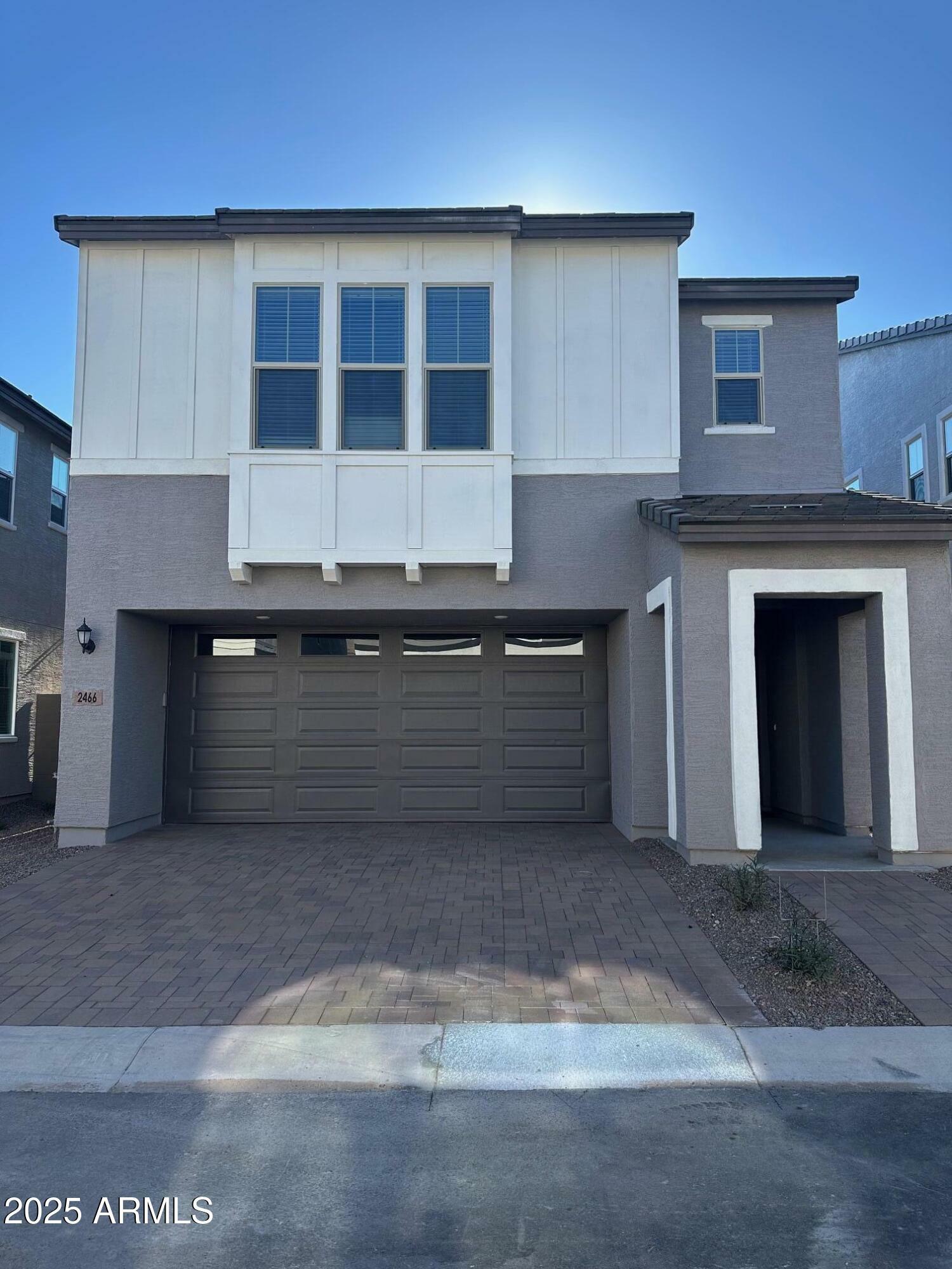 Property Photo: 2466 W Rowel Road AZ 85085