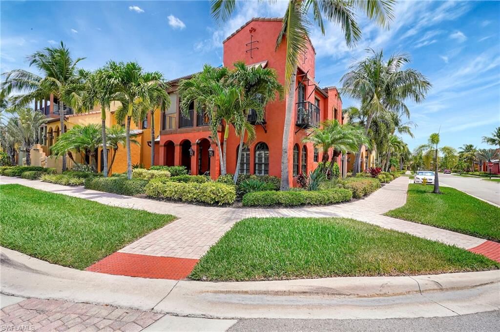 Property Photo:  11220 Paseo Grande Blvd 5204  FL 33912 