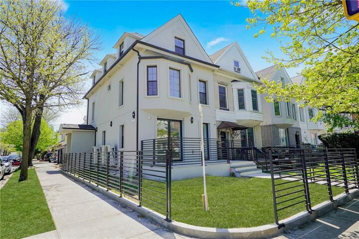 728 Avenue P  Brooklyn NY 11223 photo