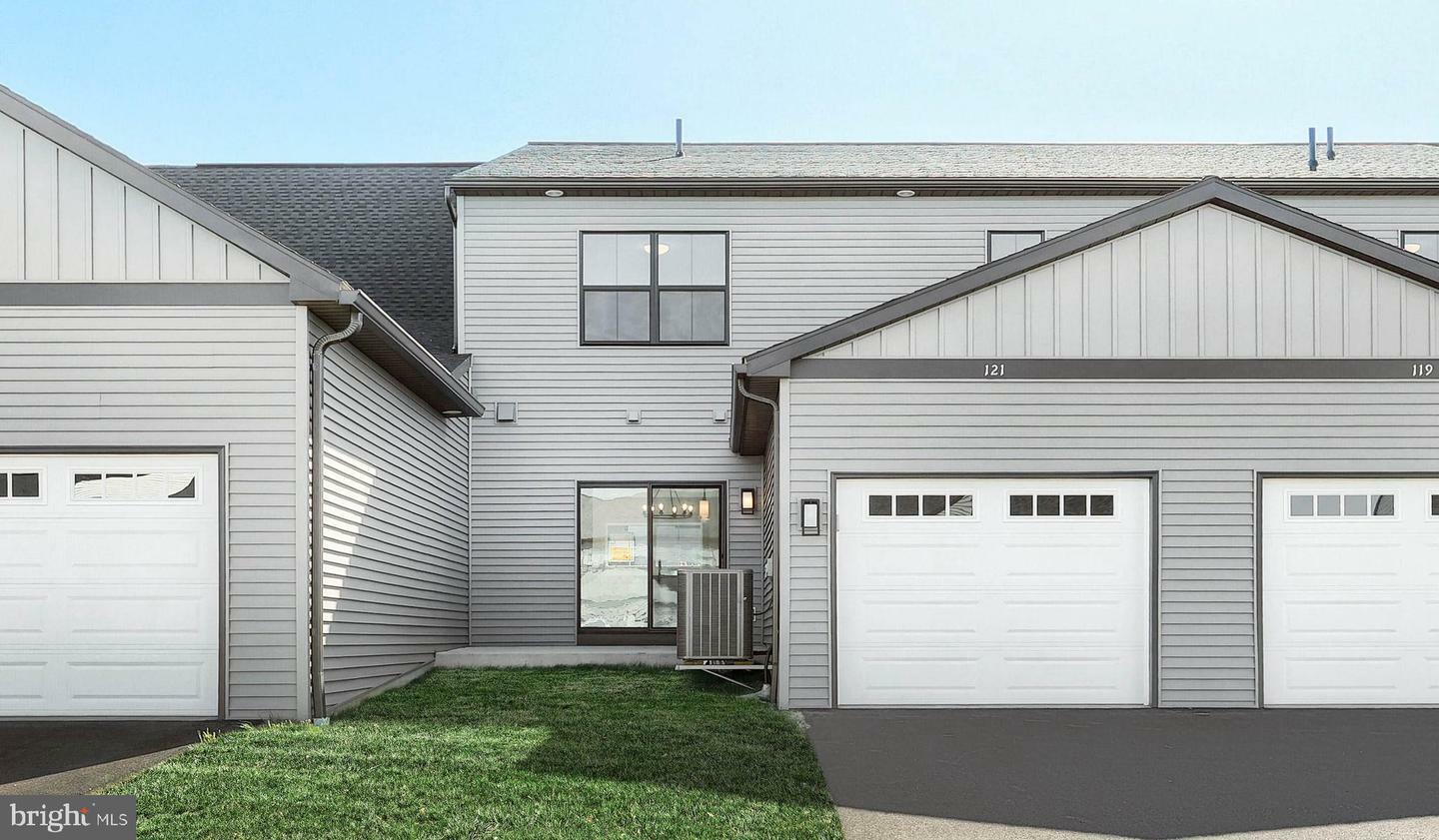 Property Photo: 121 Madison Drive PA 17055