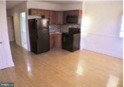 Property Photo: 2225 Reed Street 2 PA 19146