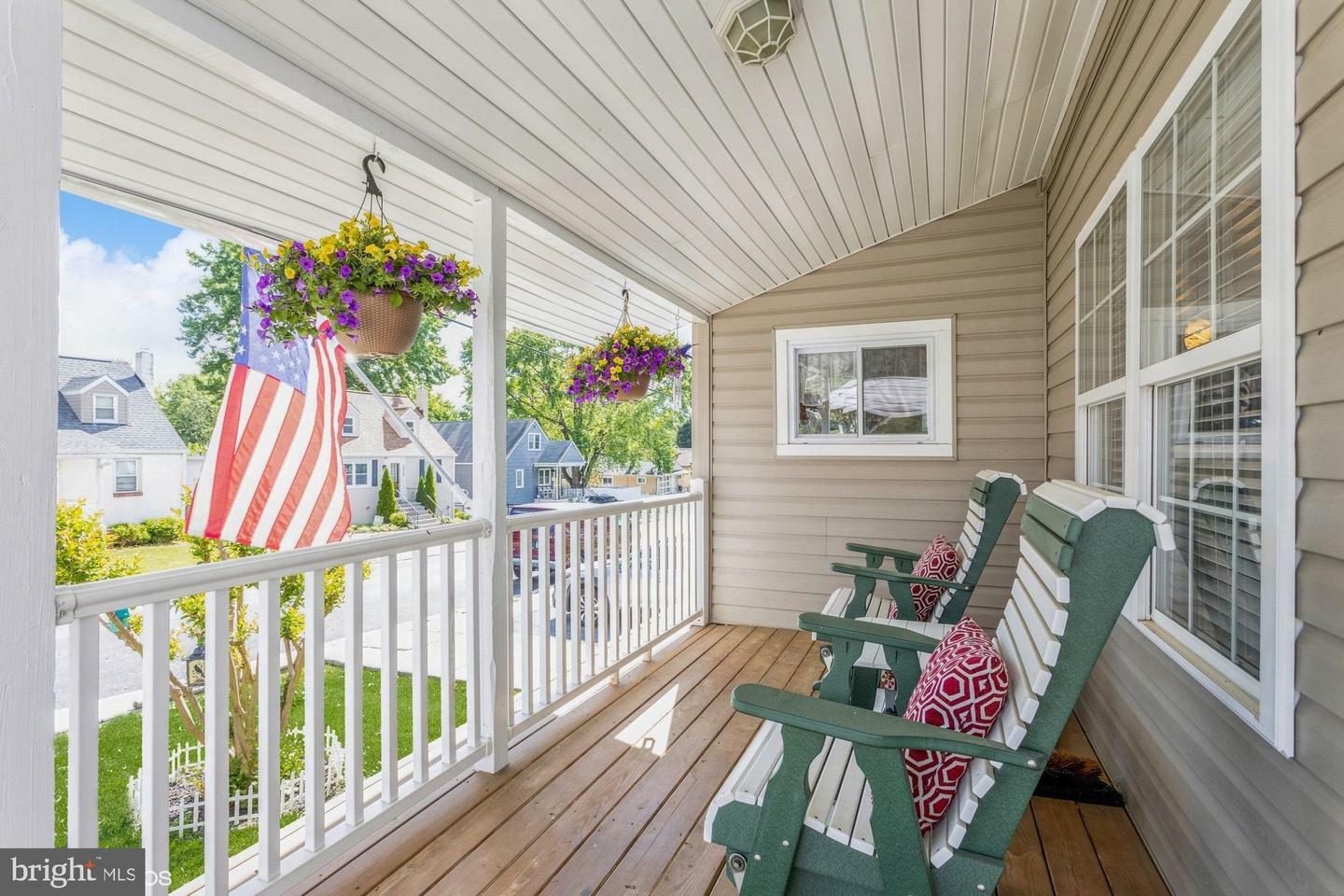 Property Photo: 3027 California Avenue MD 21234