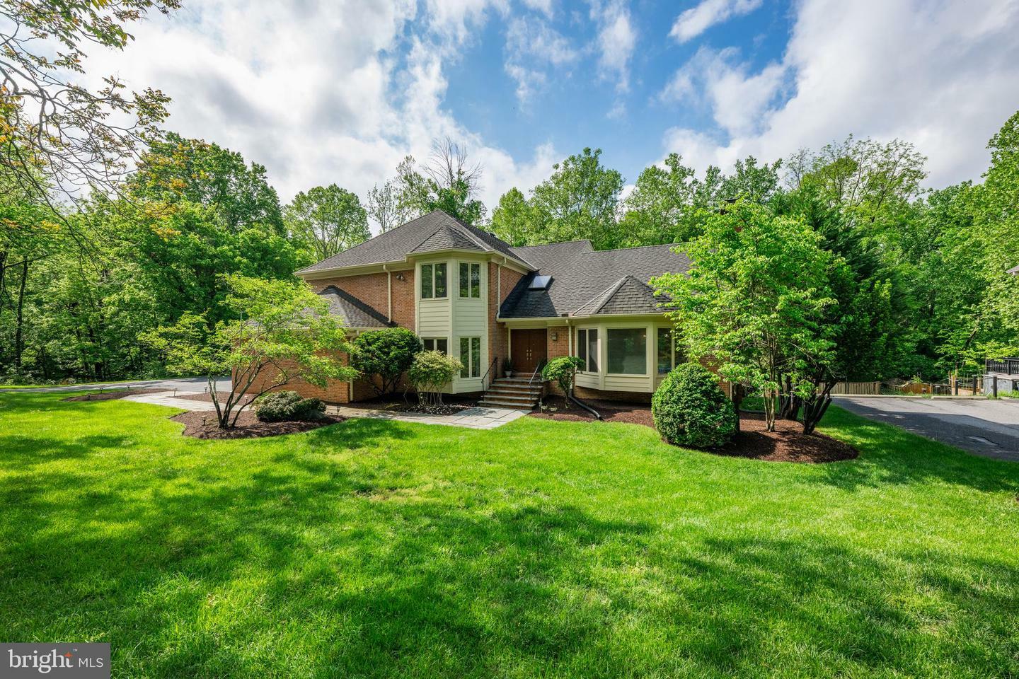 10514 Macarthur Boulevard  Potomac MD 20854 photo