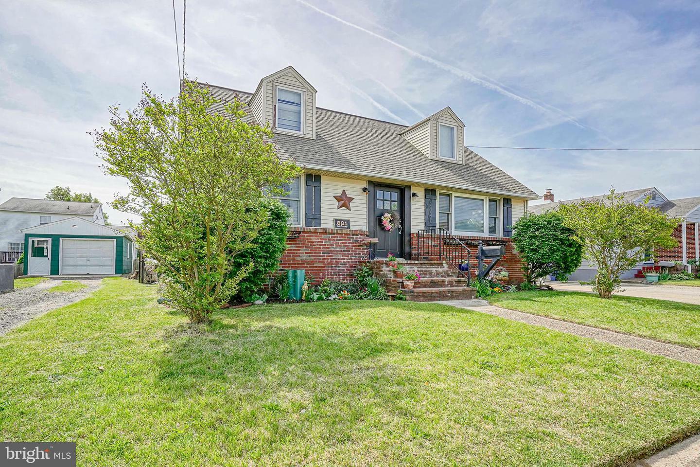 Property Photo: 831 Shadeland Avenue NJ 08016