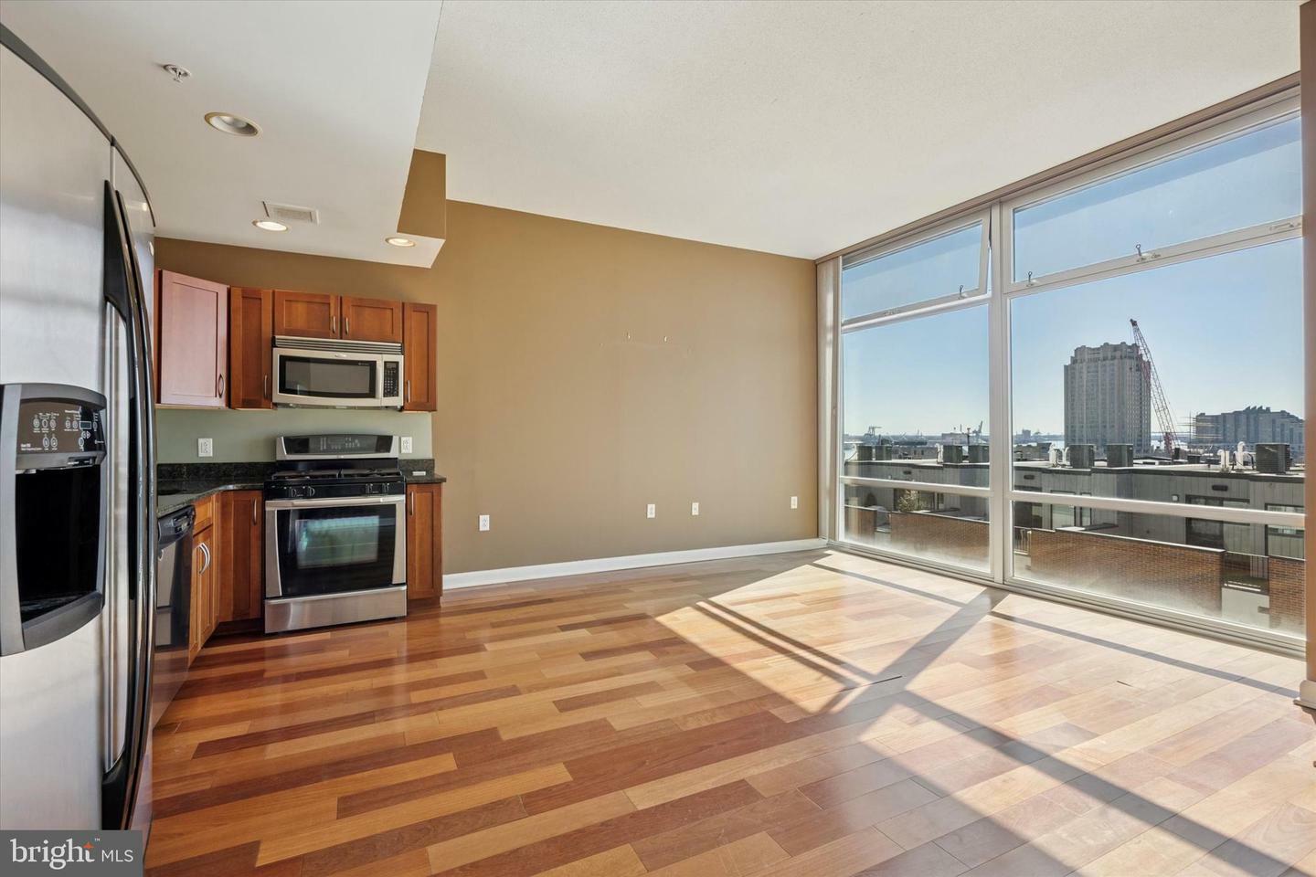 Property Photo:  22 S Front Street 602  PA 19106 