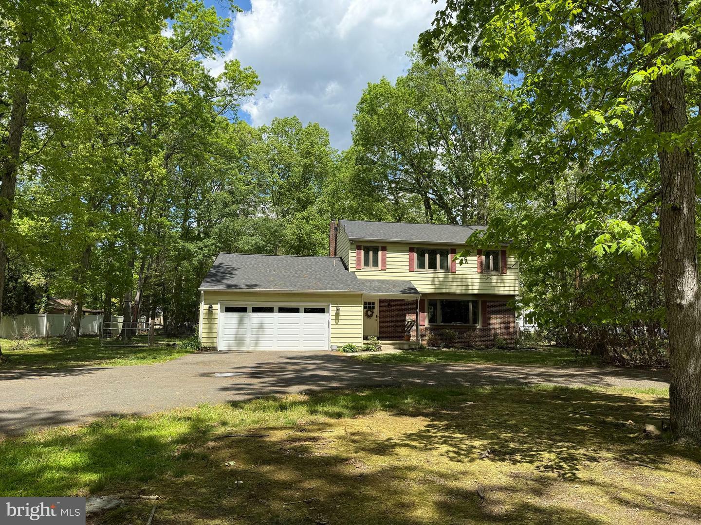 Property Photo: 5 Shawnee Trail NJ 08088