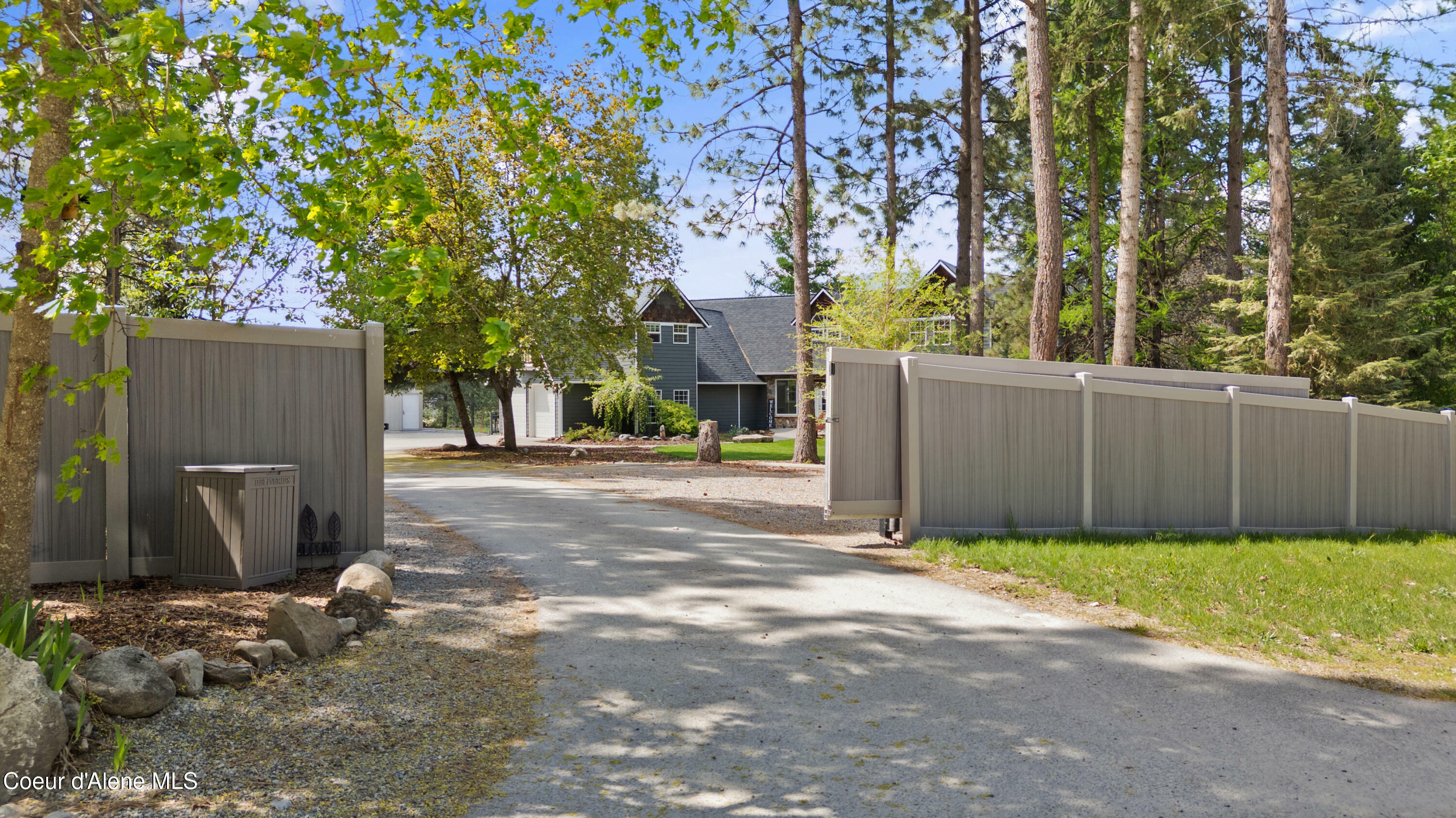 Property Photo: 14807 N Forestdale Dr ID 83858