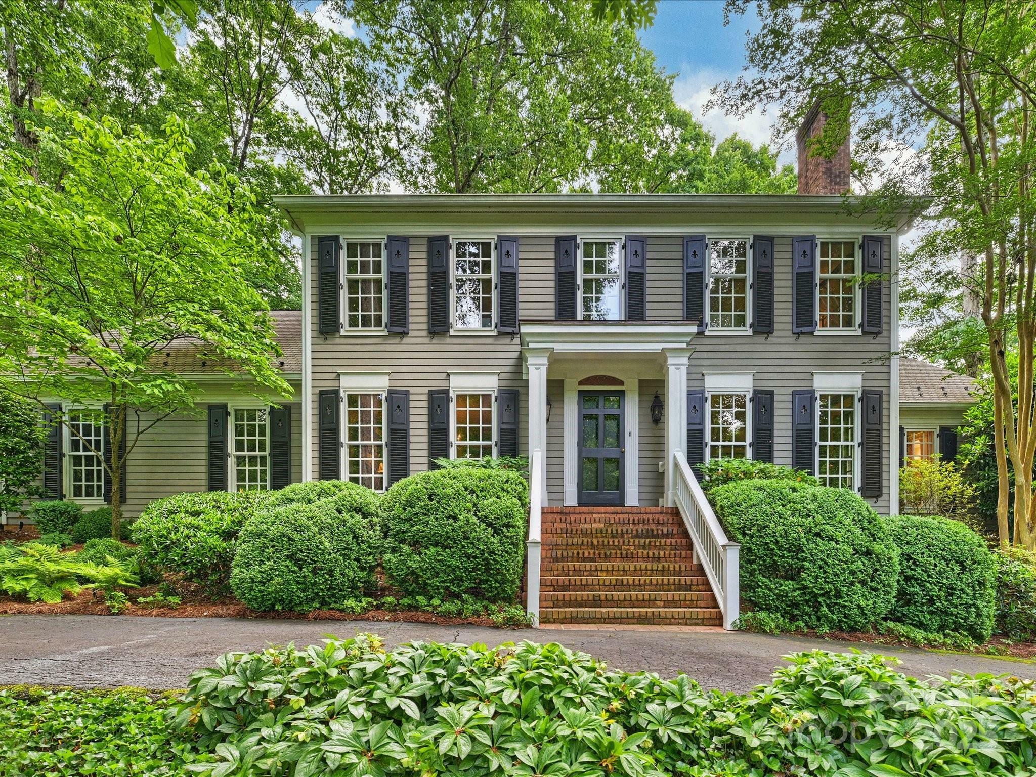 Property Photo: 3040 Valencia Terrace NC 28211