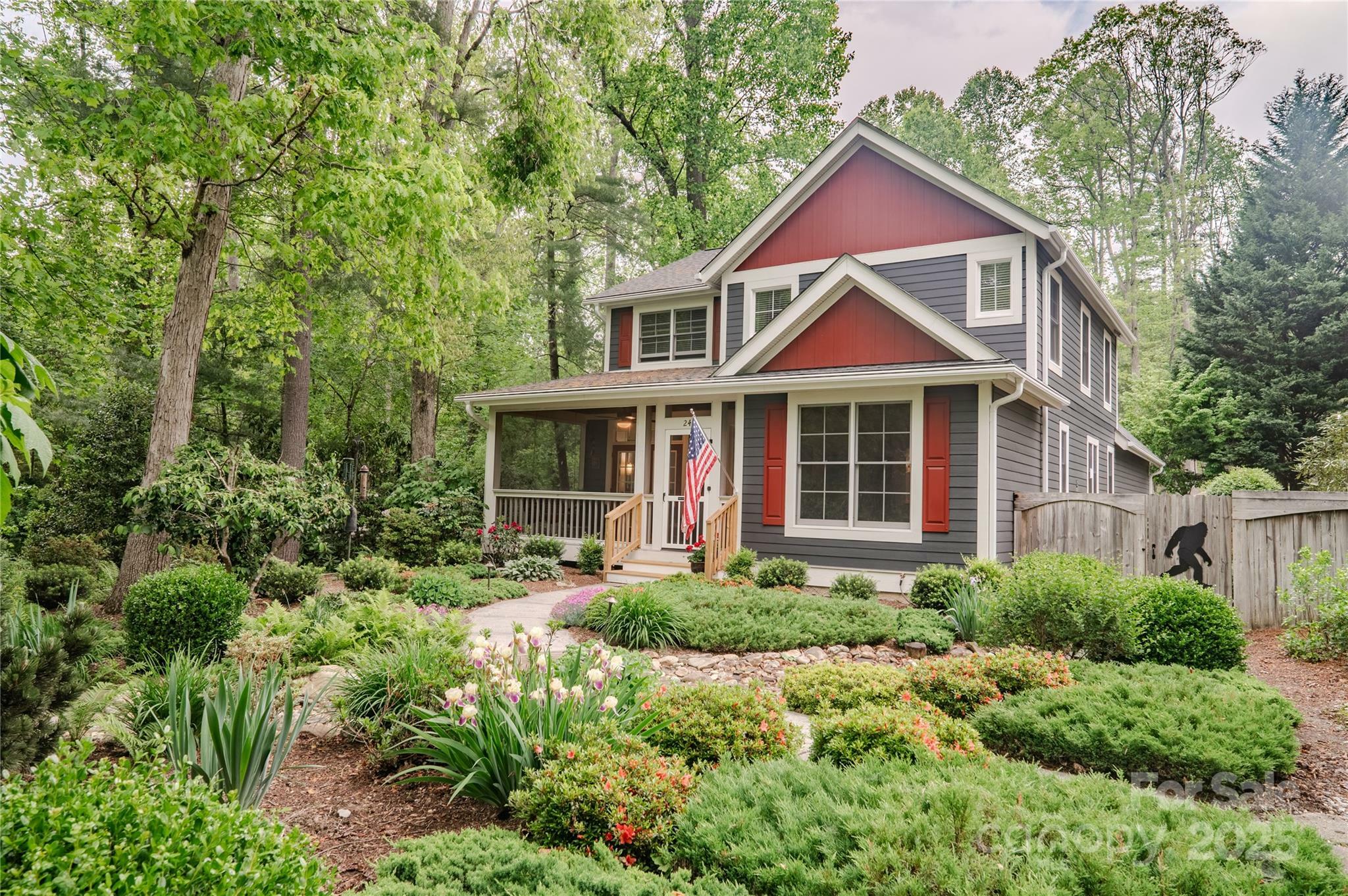 Property Photo:  24 Stepping Stone Lane  NC 28731 