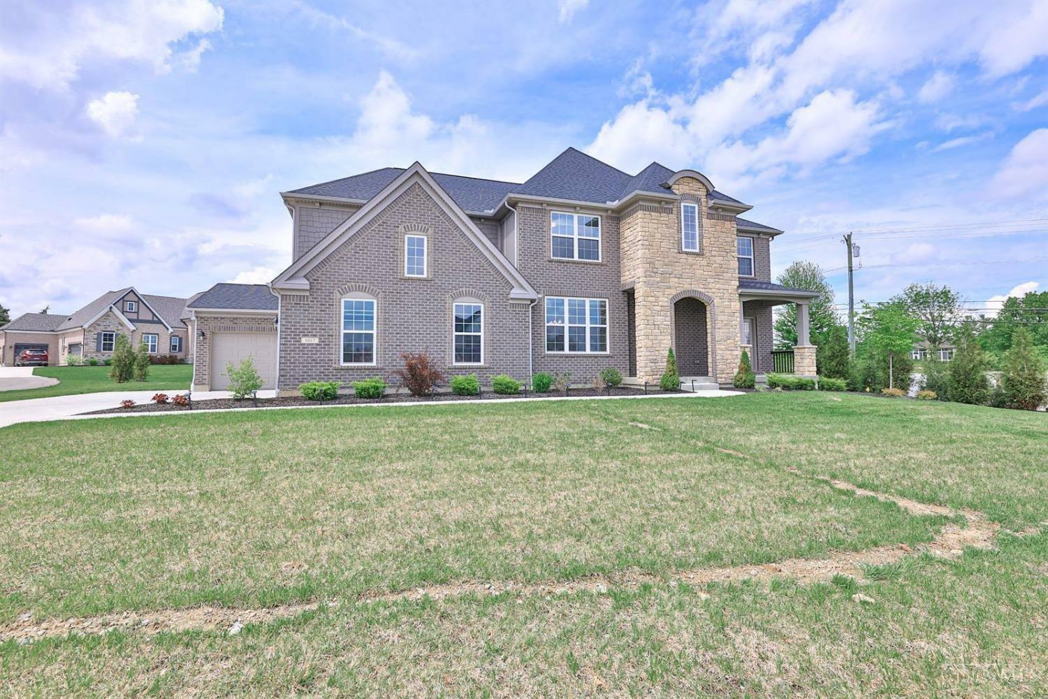 Property Photo: 5017 Ainsley Drive OH 45040