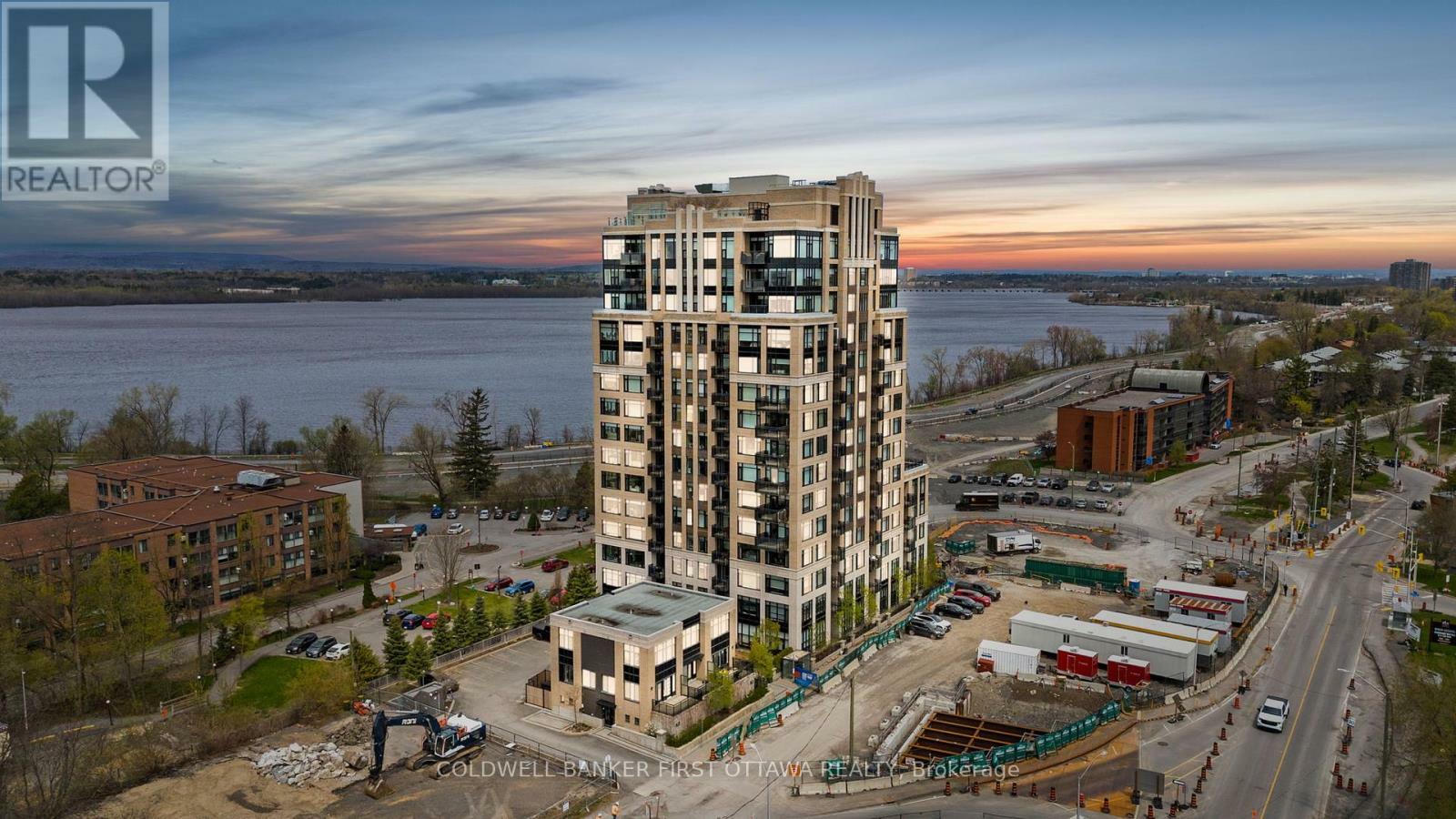 Property Photo: 75 Cleary Avenue 308 ON K2A 1R8