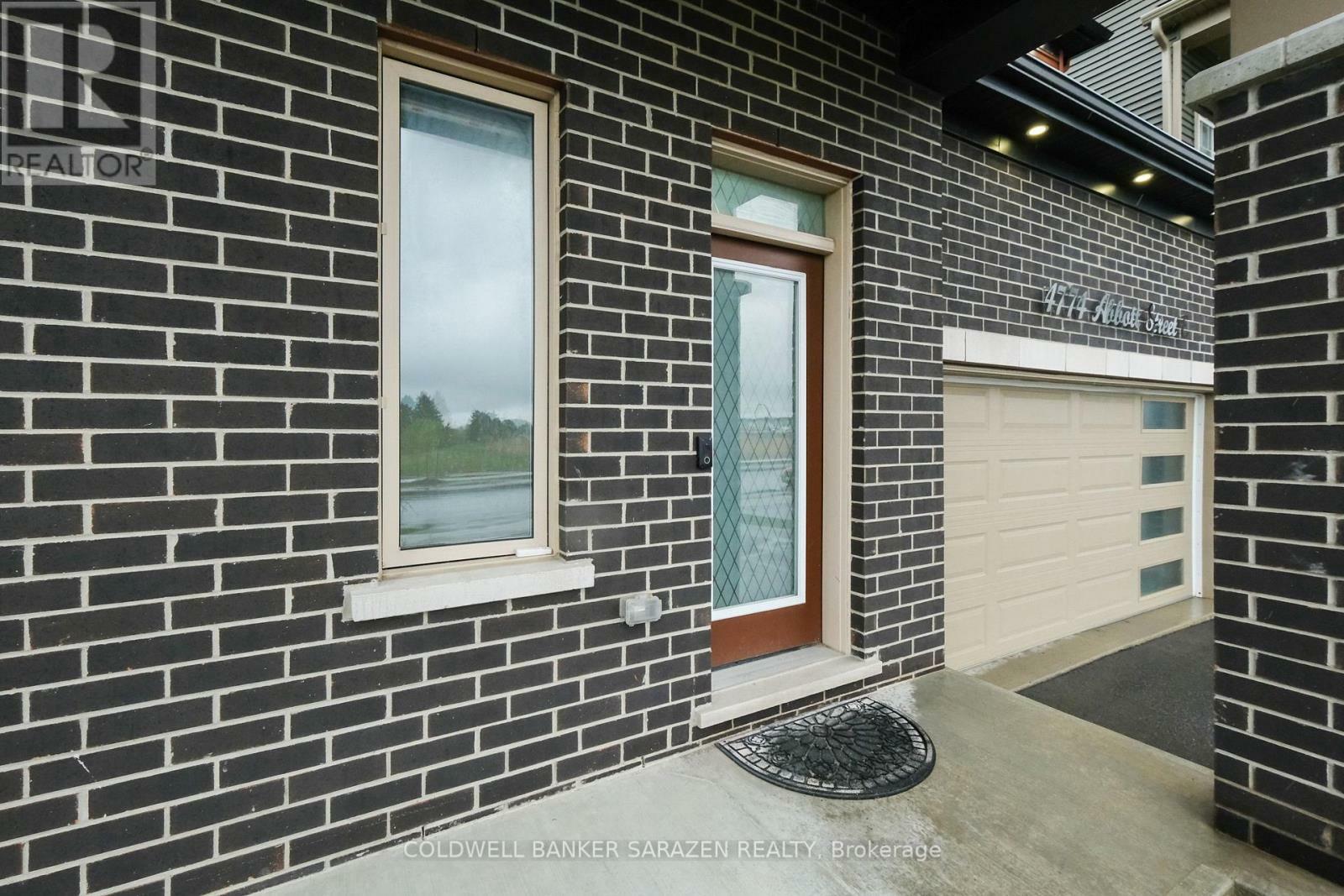Property Photo: 4774 Abbott Street East ON K2V 0L4