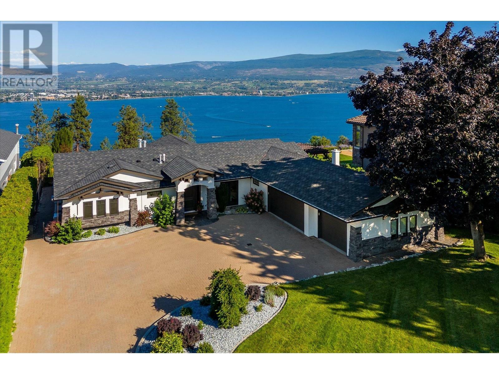 Property Photo: 2523 Hillsborough Road BC V1Z 3E8