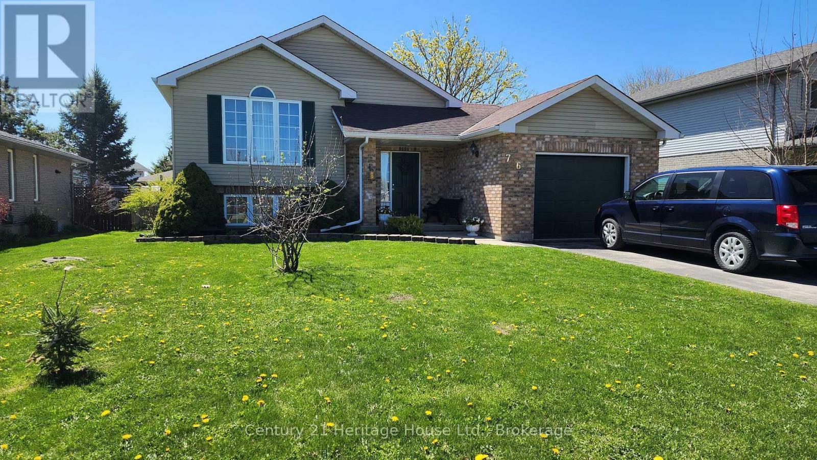 Property Photo: 786 Princess Street ON N0G 2L3