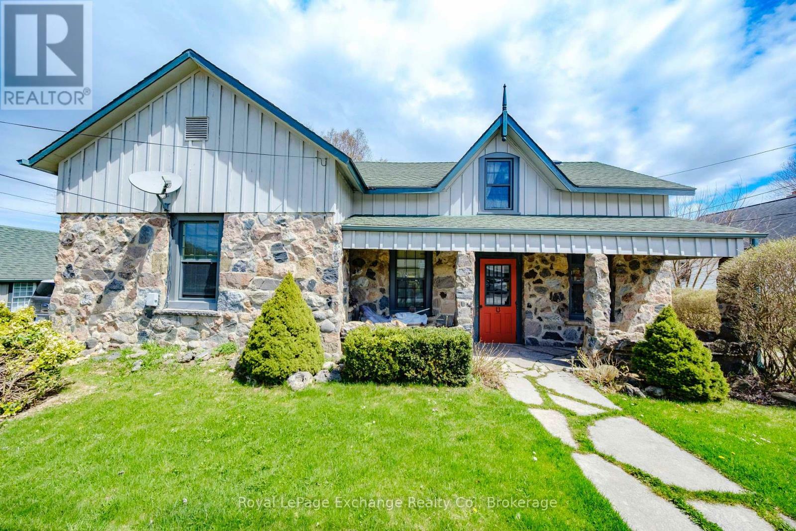 Property Photo: 318611 Grey Road 1 ON N4K 5N4