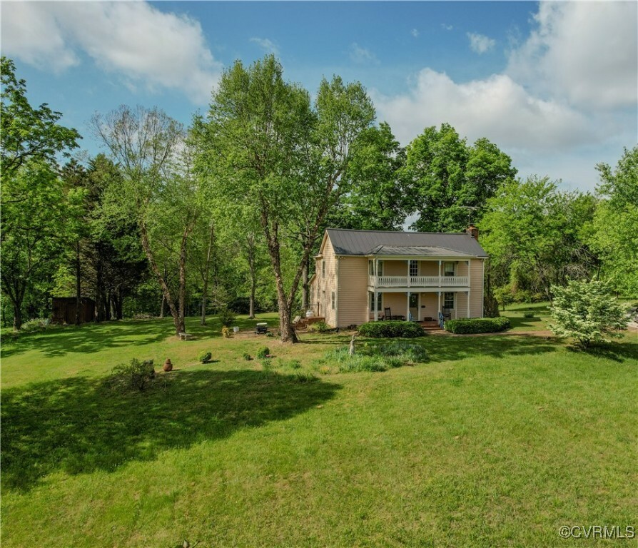 Property Photo: 5722 James River/Oakville Rd VA 24553